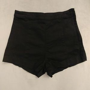 H&M Black High-waisted Shorts